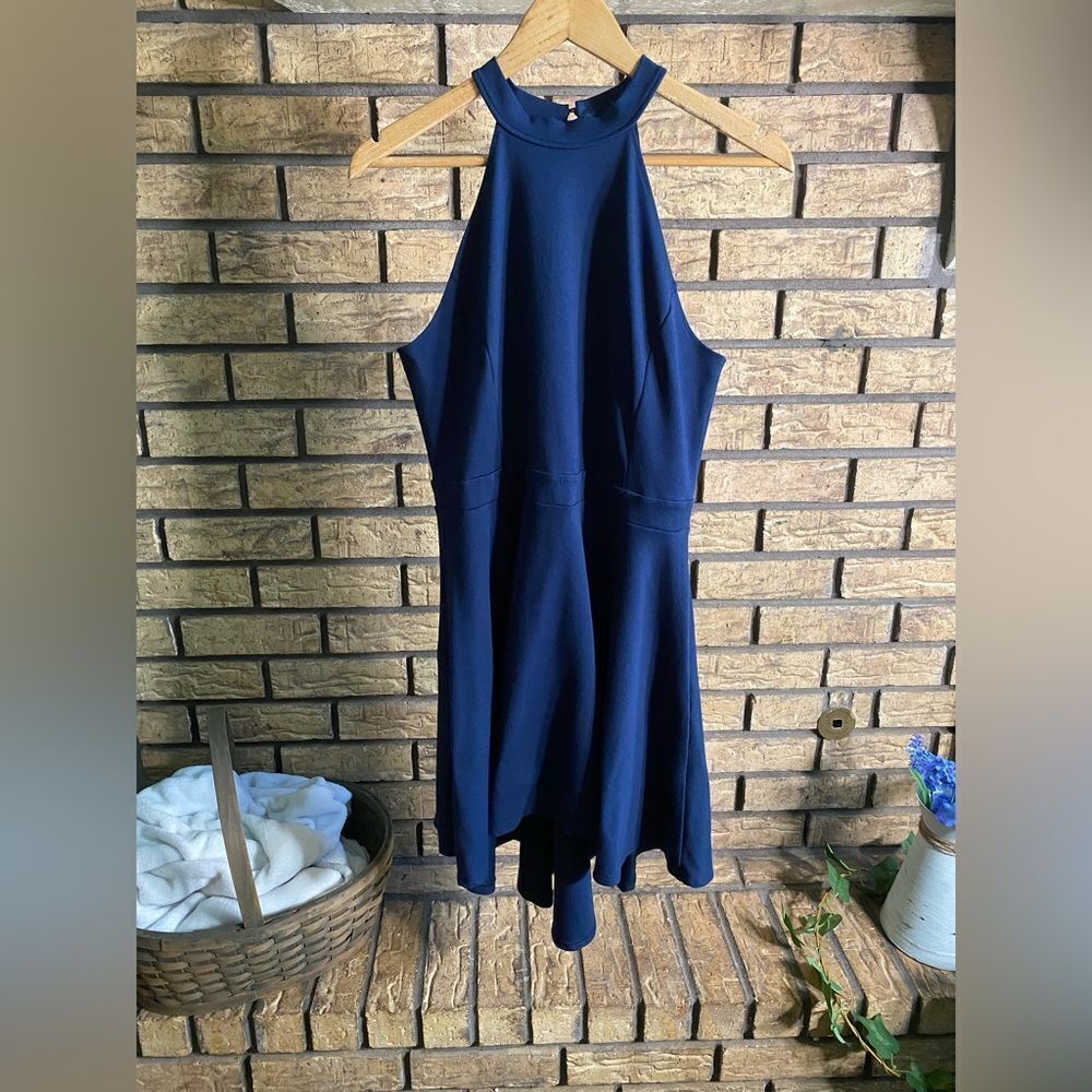Navy blue dress‎